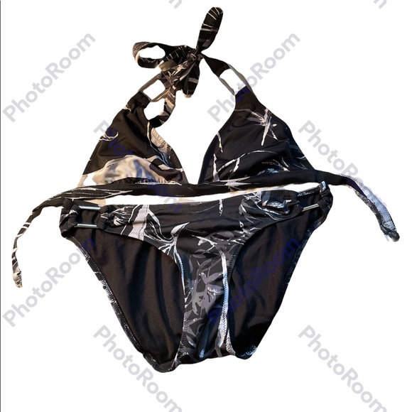 New York & Company Other - Black White Grey Leaf Print Bikini Tie Around the neck, Silver Plates for effect